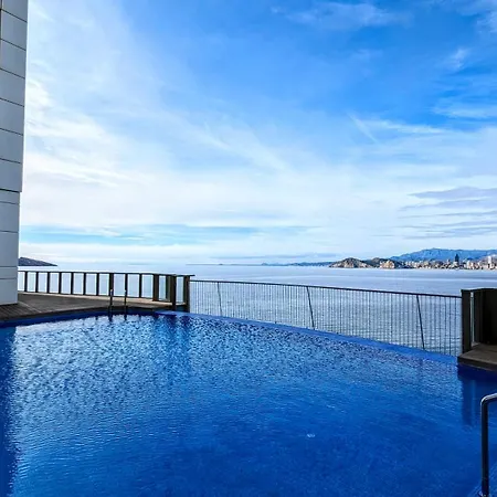 Gemelos Levante Beachfront *