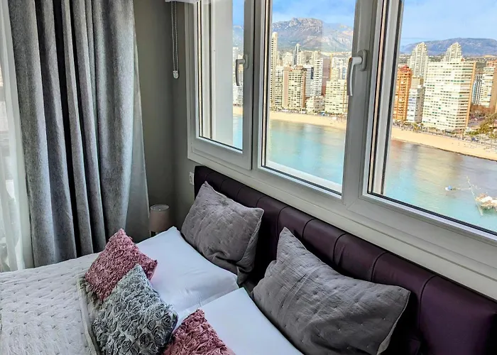 Gemelos Levante Beachfront Apartment